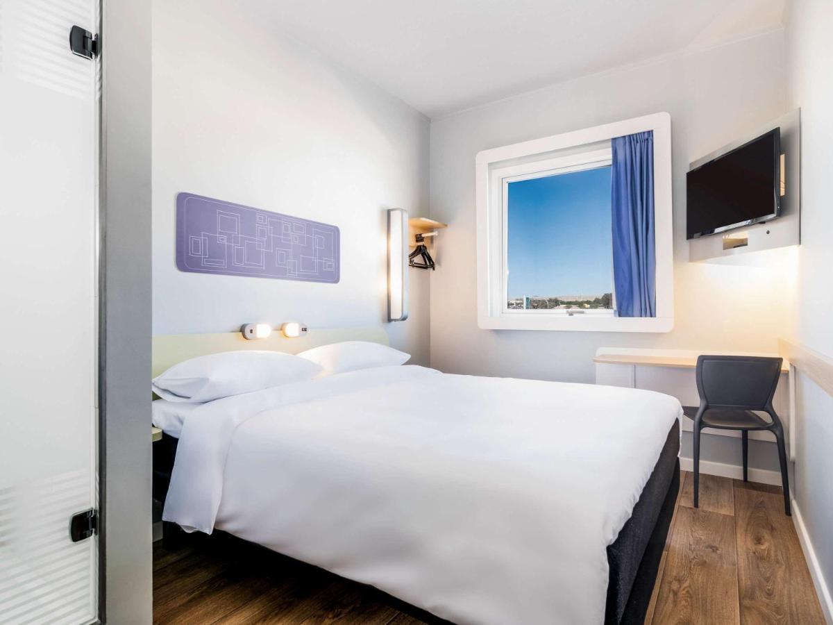 Ibis Budget Calama Exterior photo